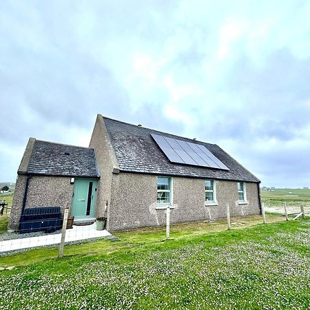 Modern Refurbished Church Nr Butt Of Lewis Beaches Port of Ness Eksteriør billede